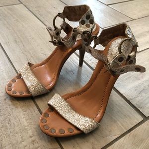 Frye high heels white studded leather NWOT
